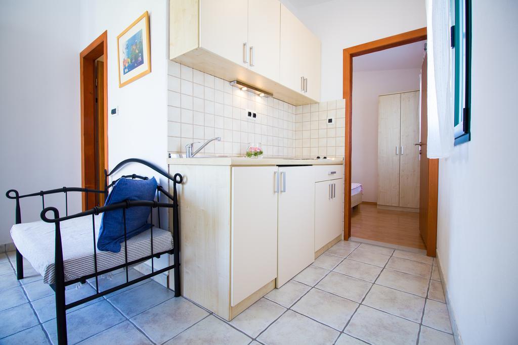 Apartments Petrinic Crnogaj Baska  Luaran gambar