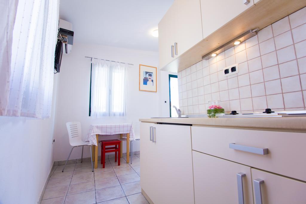 Apartments Petrinic Crnogaj Baska  Luaran gambar